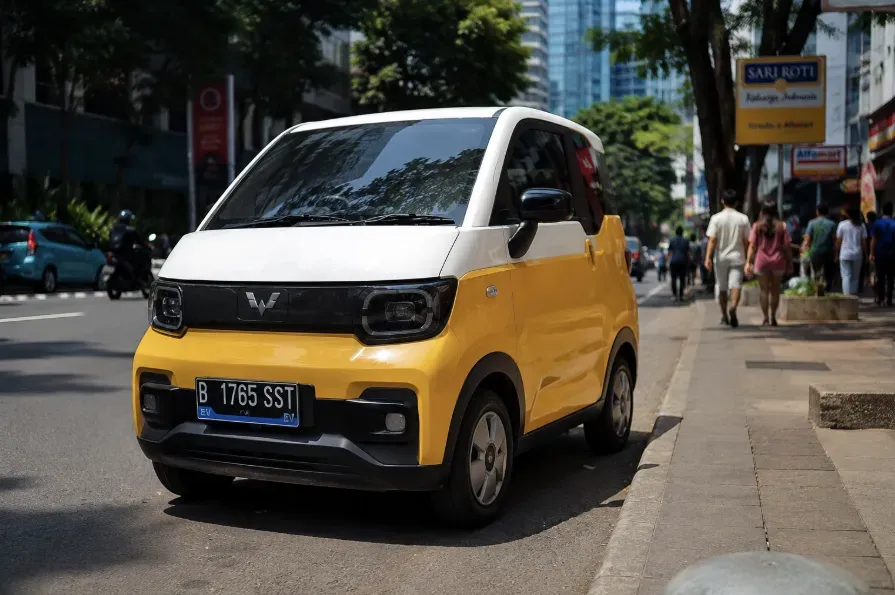 Mobil Listrik Terbaik Wuling Aira EV
